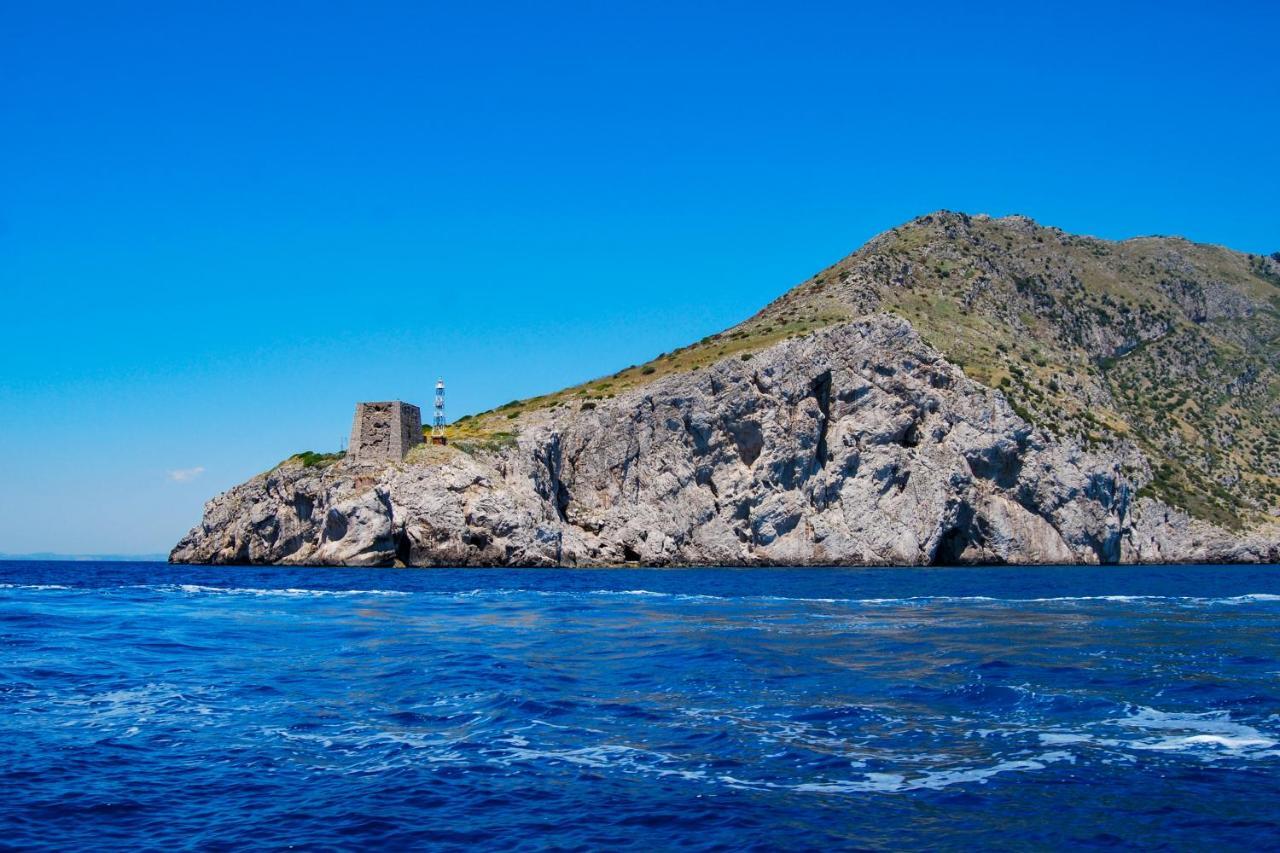 Villa Il Profumo Di Capri Massa Lubrense Exterior foto
